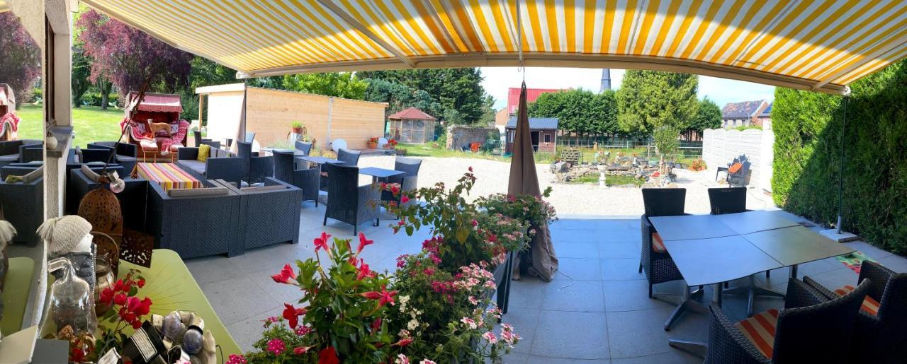 Le Chateau De Frankie Spas-Saunas Grand-Reng Esterno foto