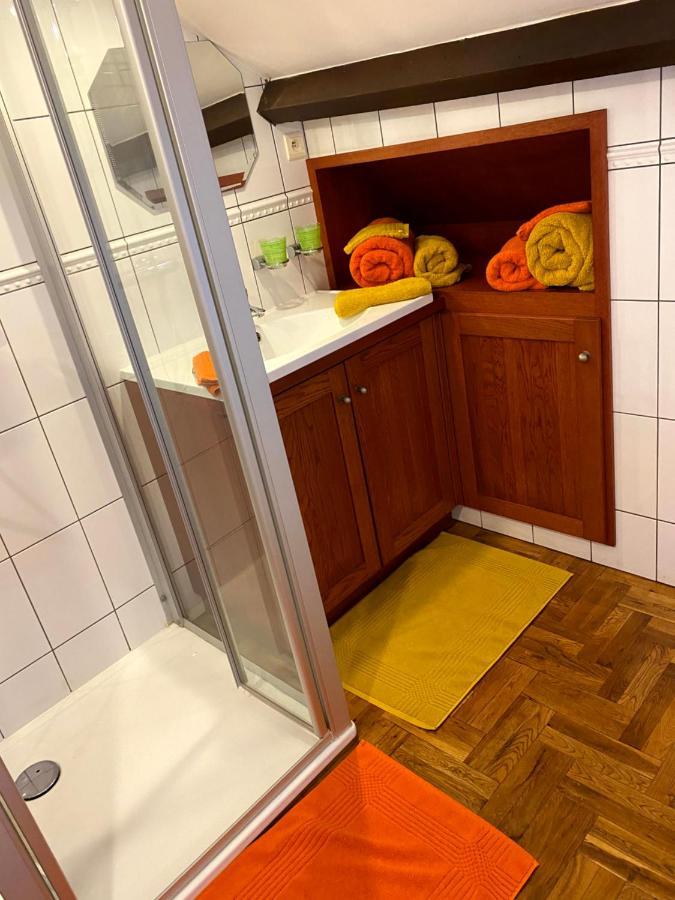 Le Chateau De Frankie Spas-Saunas Grand-Reng Esterno foto