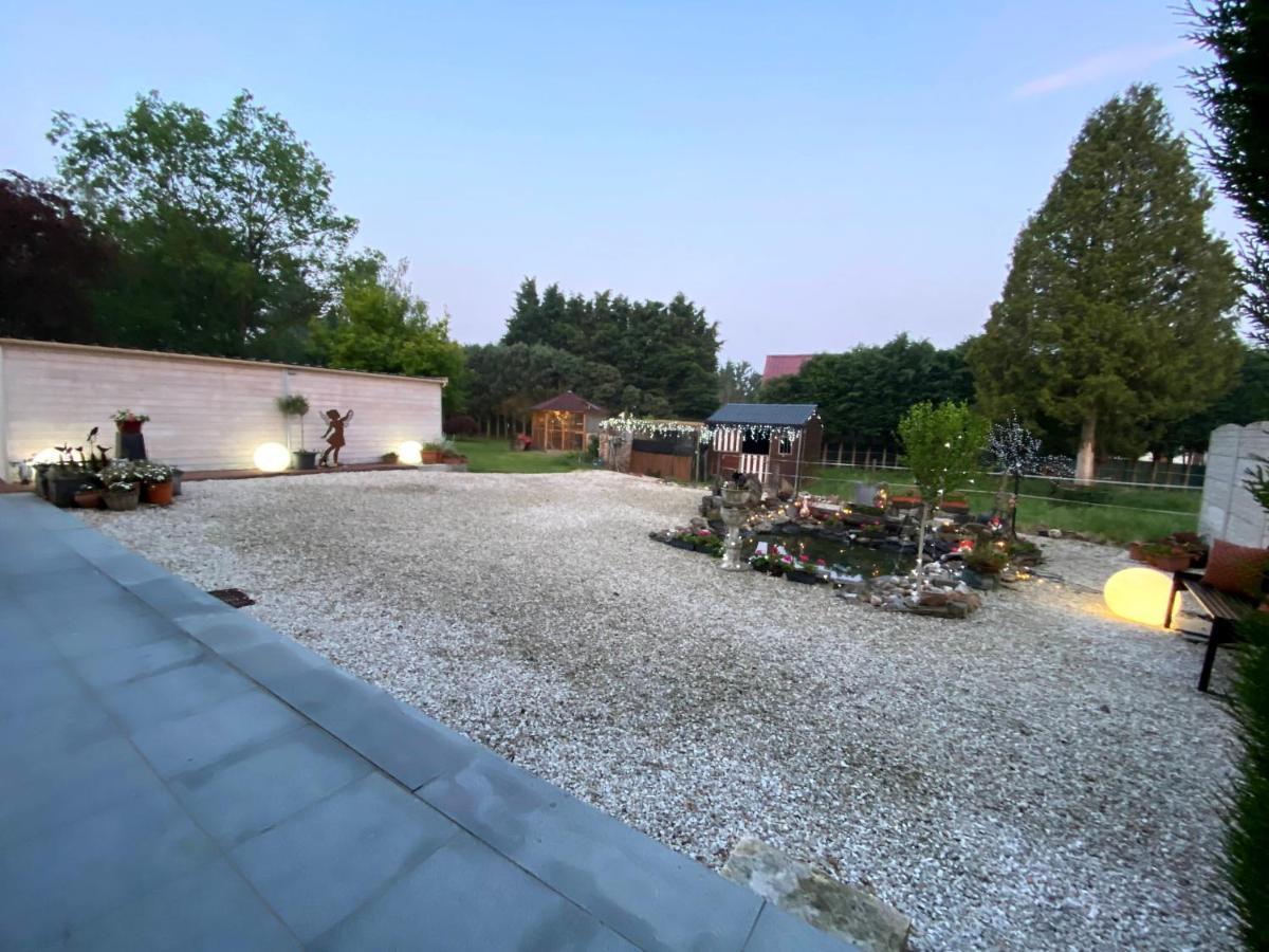 Le Chateau De Frankie Spas-Saunas Grand-Reng Esterno foto