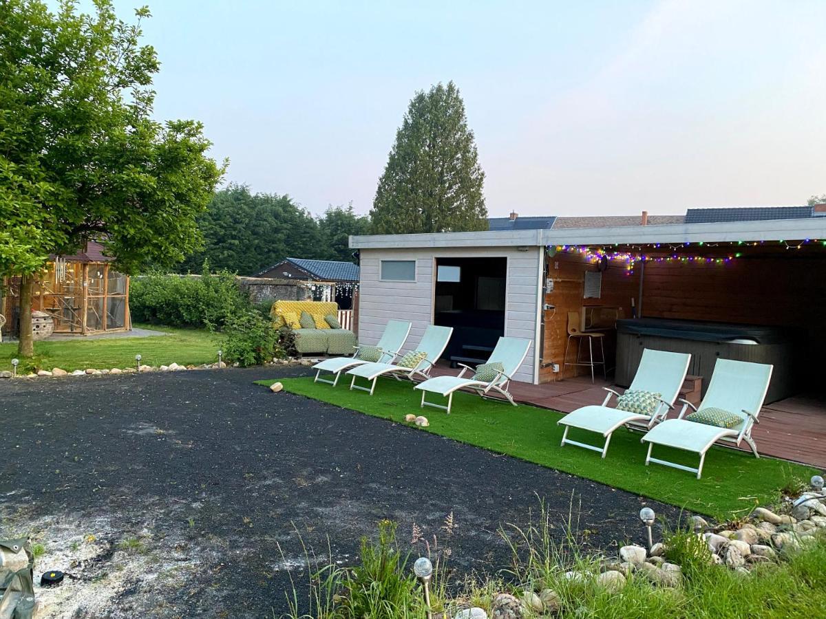 Le Chateau De Frankie Spas-Saunas Grand-Reng Esterno foto
