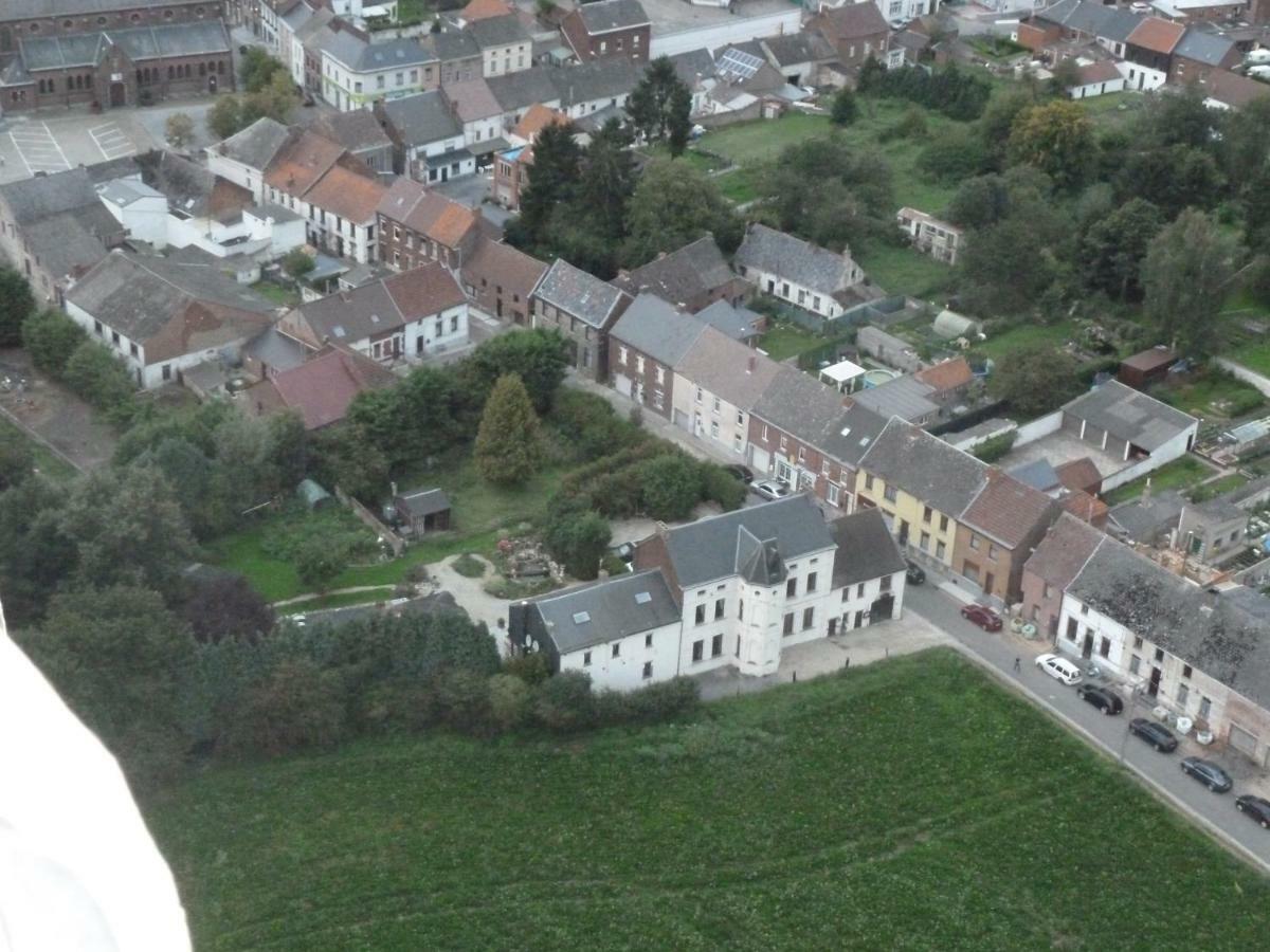 Le Chateau De Frankie Spas-Saunas Grand-Reng Esterno foto