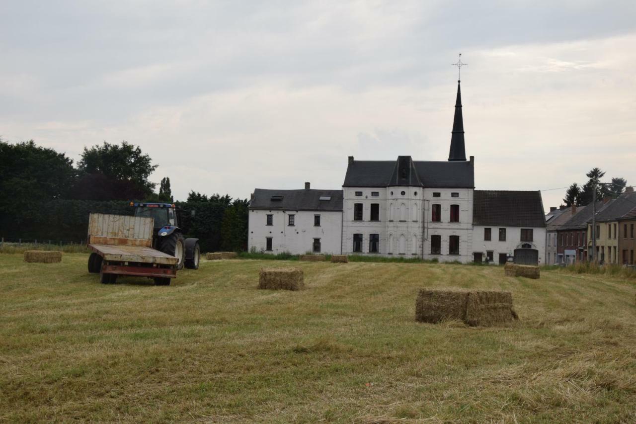 Le Chateau De Frankie Spas-Saunas Grand-Reng Esterno foto